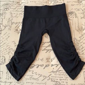 Lululemon capri leggings